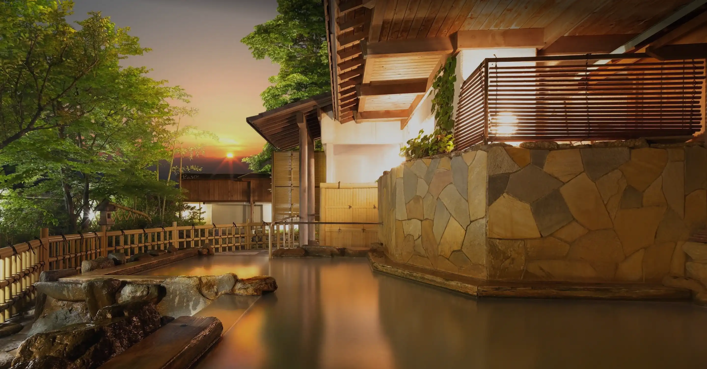 image:Open-air bath Ujono-yu