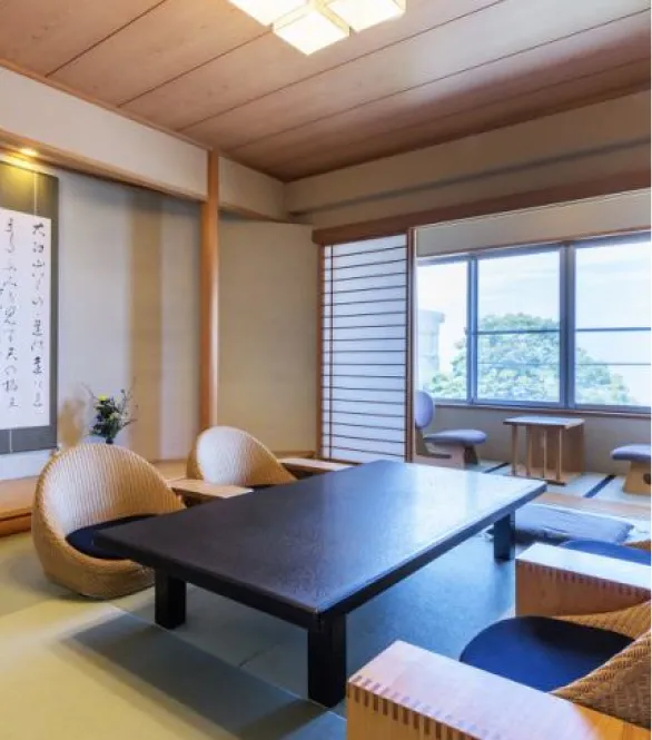 image:Upper-floor rooms with mountain views Komochi